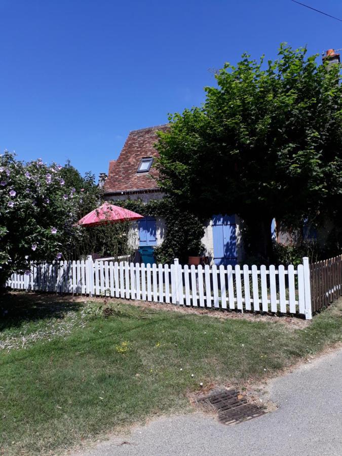 La Maison De Xenos Nohant-en-Graçay Exteriér fotografie